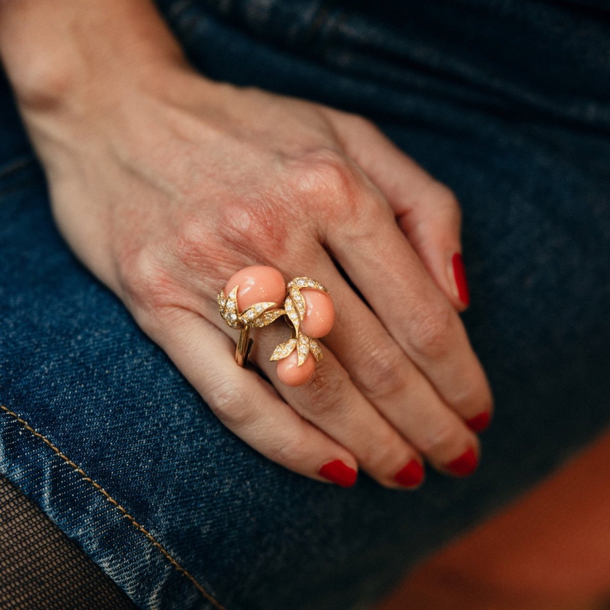 Bague FRED en or jaune, corail et diamants. Prix sur Demande – Image 2